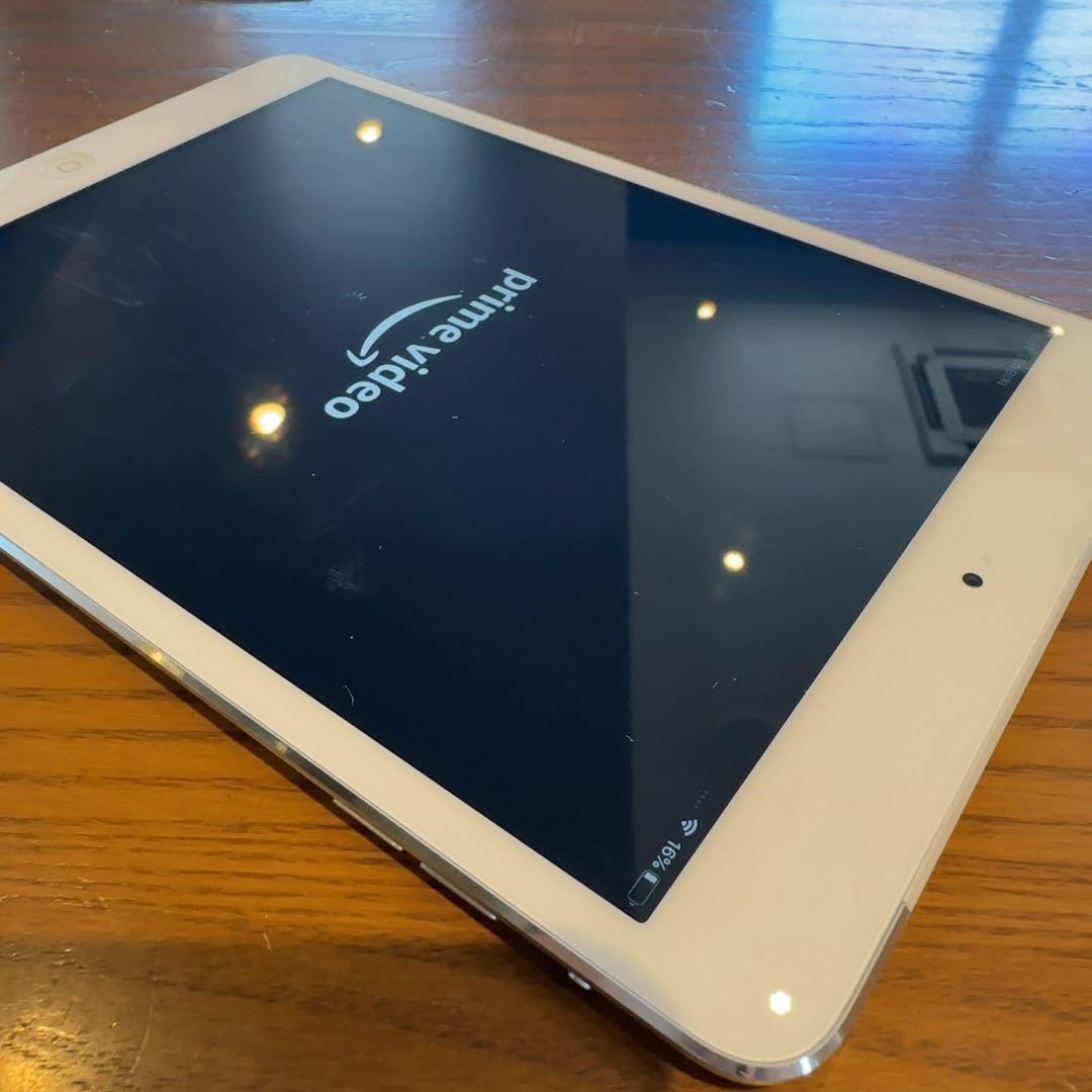 ♪ 美品のiPad mini 2 ♪ 大きな傷なし♪キーボード付き♪