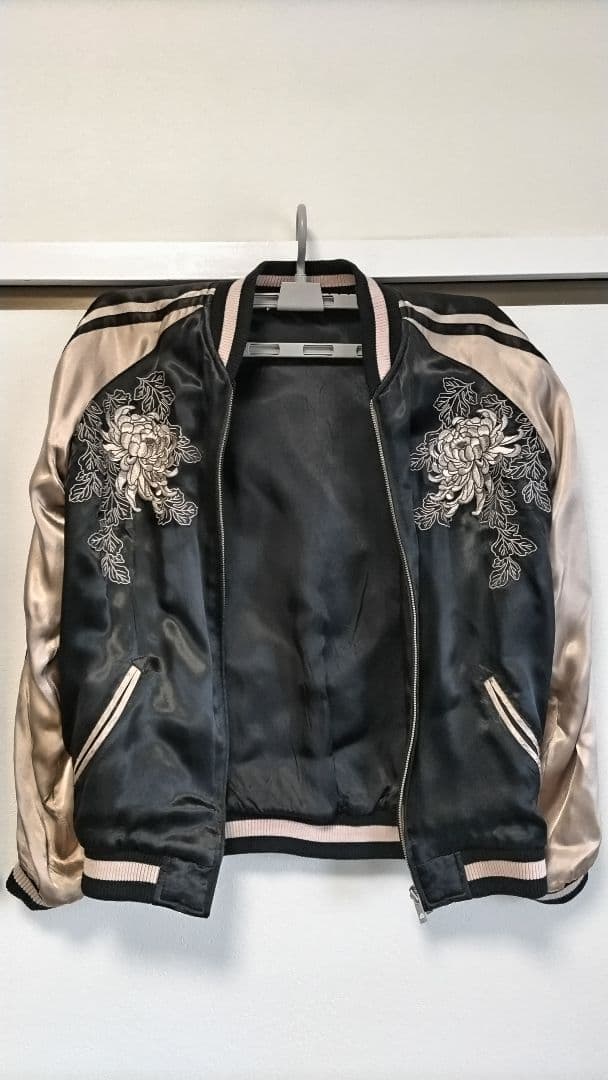 花旅楽団 SSJ-011 菊花に白孔雀スカジャン 和柄 和