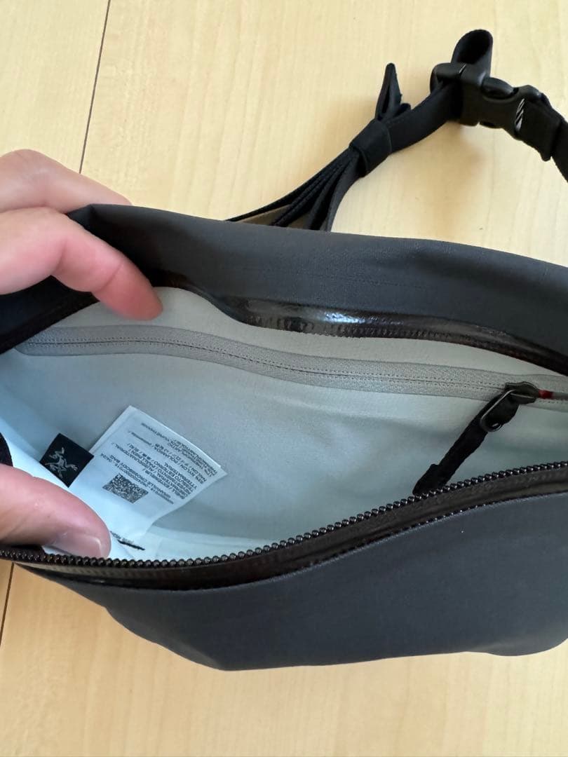 アークテリクス　ARC'TERYX ボディバック