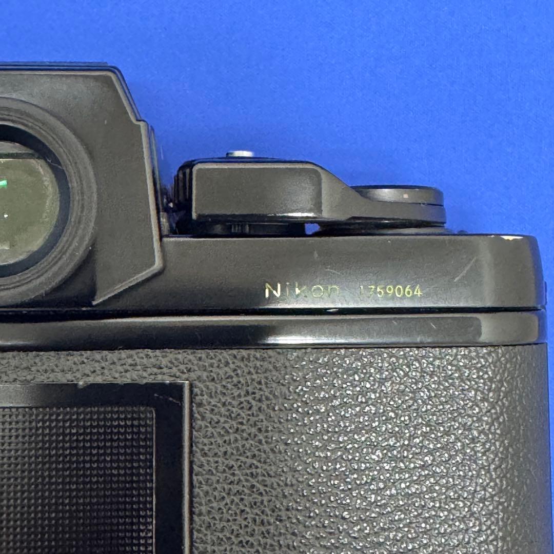 じ*た様 Nikon F3 HP ボディ 完動品 　Nikon純正ストラップ付属