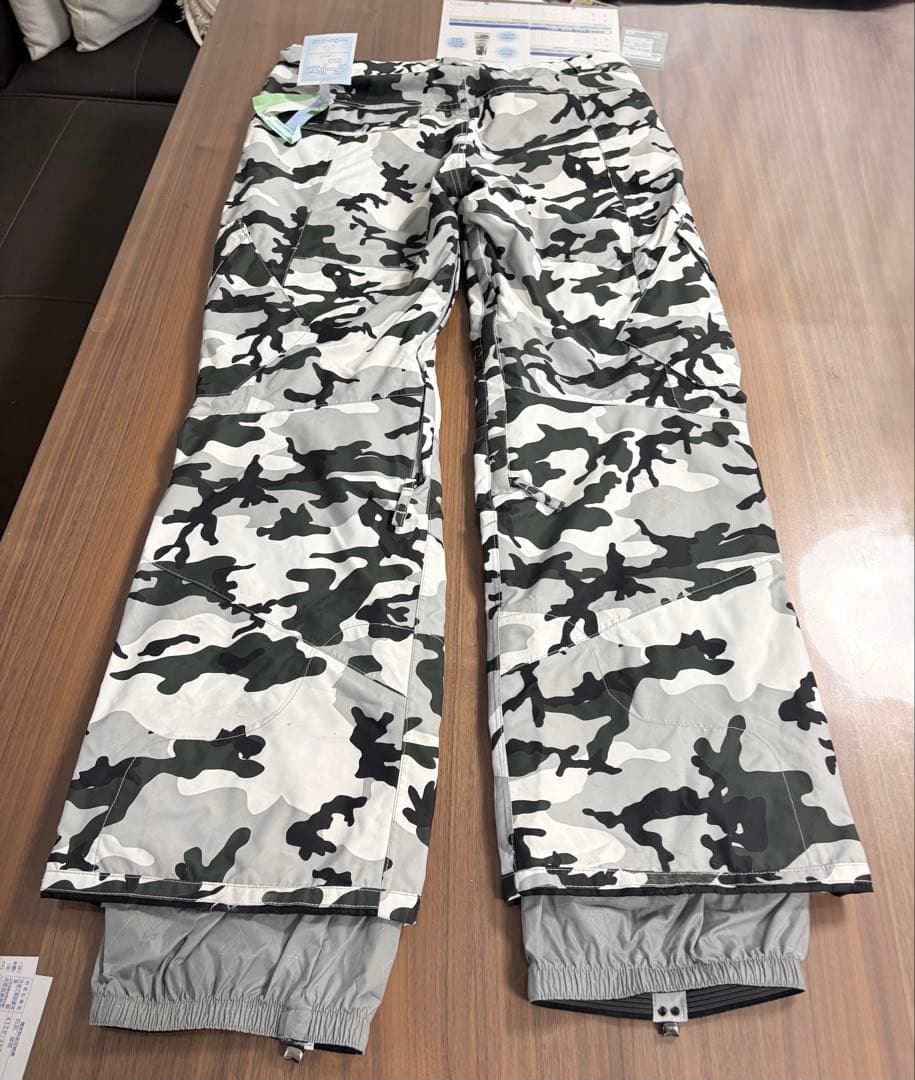 マル様　オニール迷彩パンツ&X-NIXスノボウェアセットMクリーニング撥水加工済