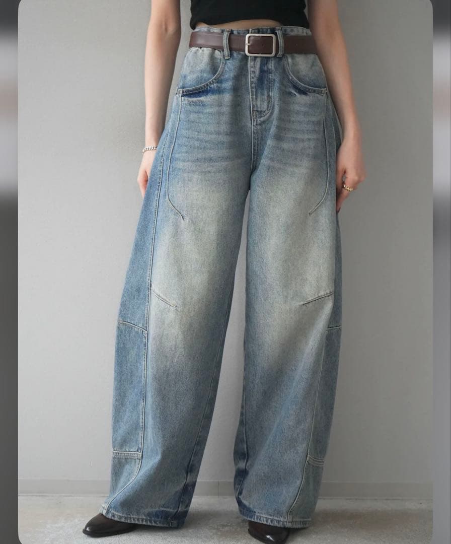 Lumier ベルト付カーブデニムパンツ