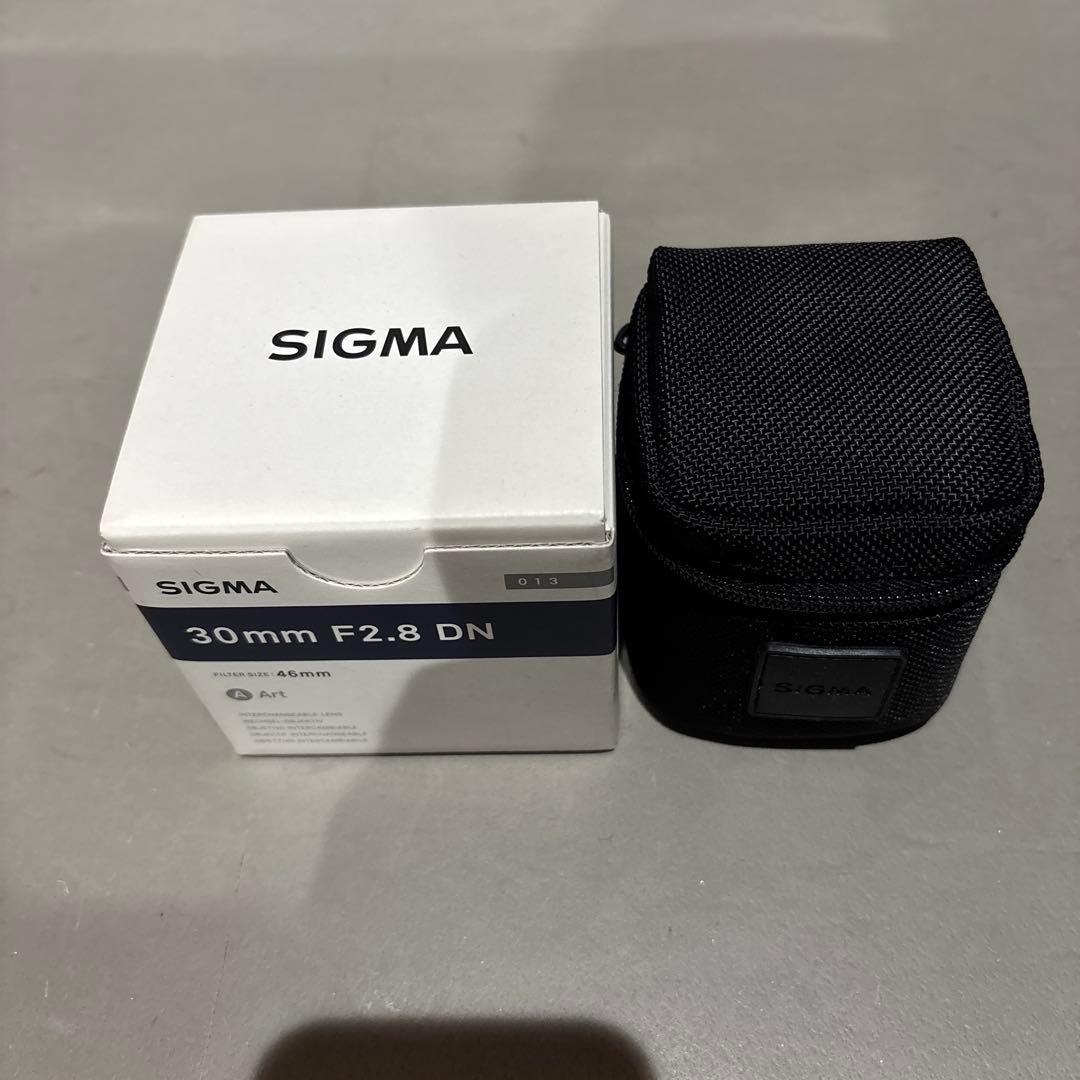 Sony sigma レンズ　30mm f2.8 DN