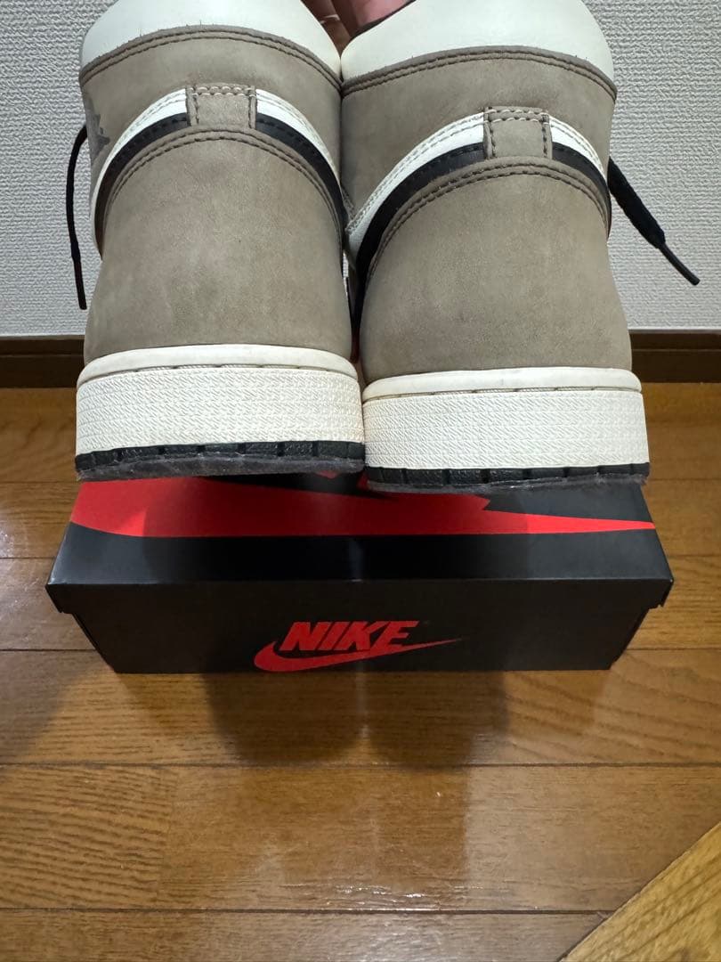 靴 Nike Air Jordan 1 High OG Dark Mocha
