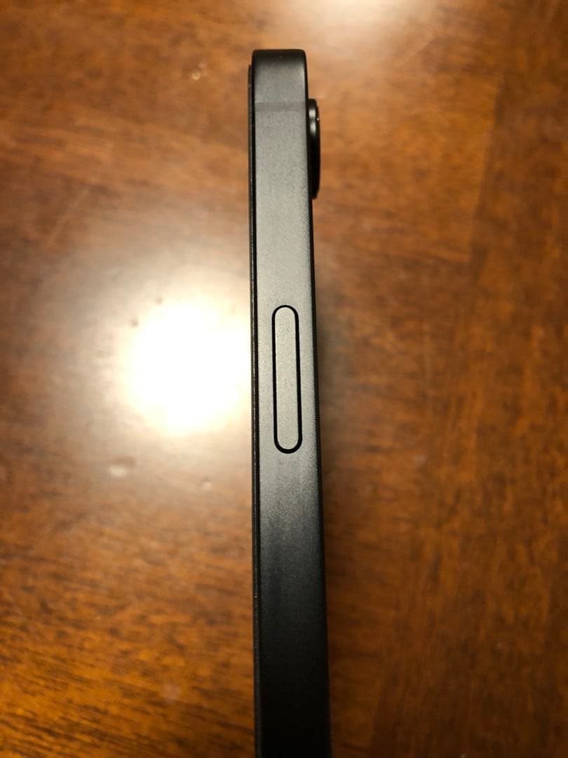 iPhone 16e ブラック 128GB アップル Apple