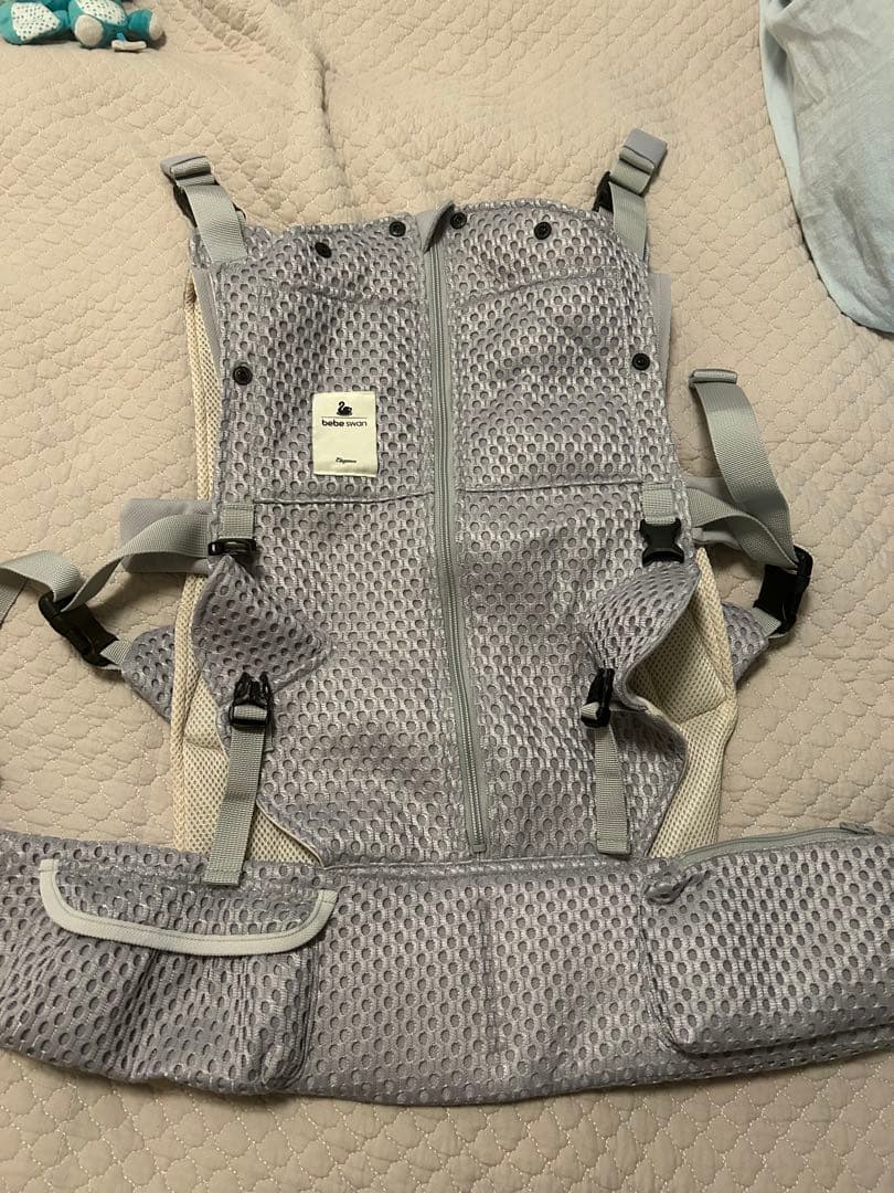 bebe swan メッシュ抱っこひも