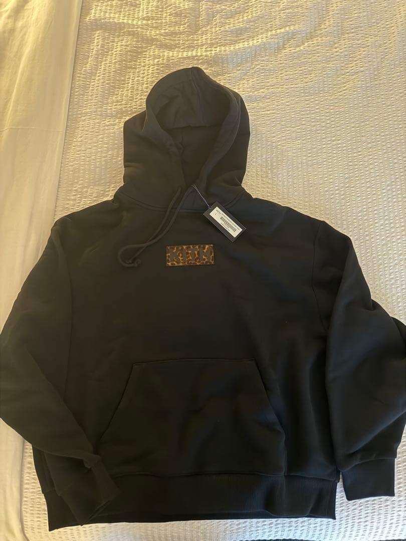 KITH ボックスロゴ　レオパードアプリーグ　パーカー