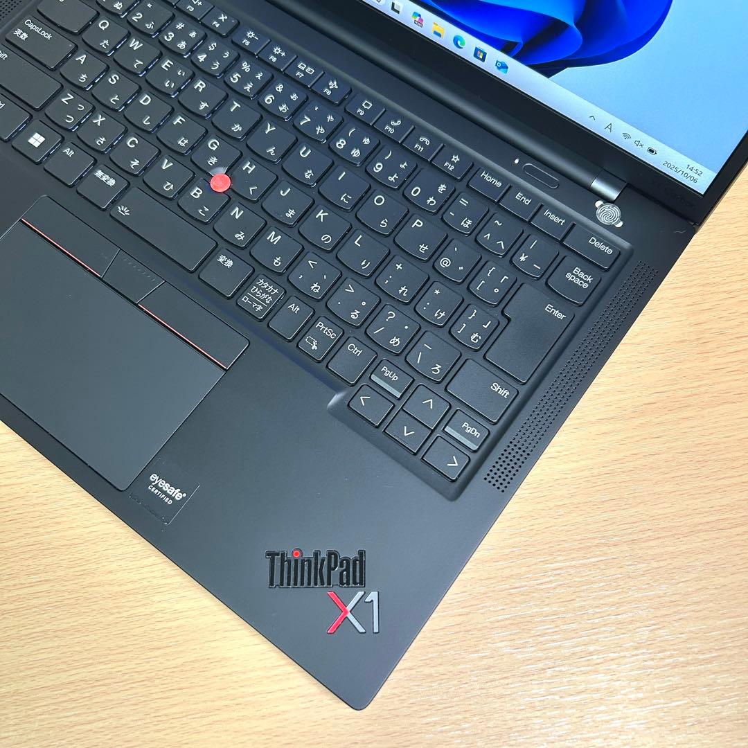 美品 Lenovo THINKPAD X1 CARBON Gen10 512GB