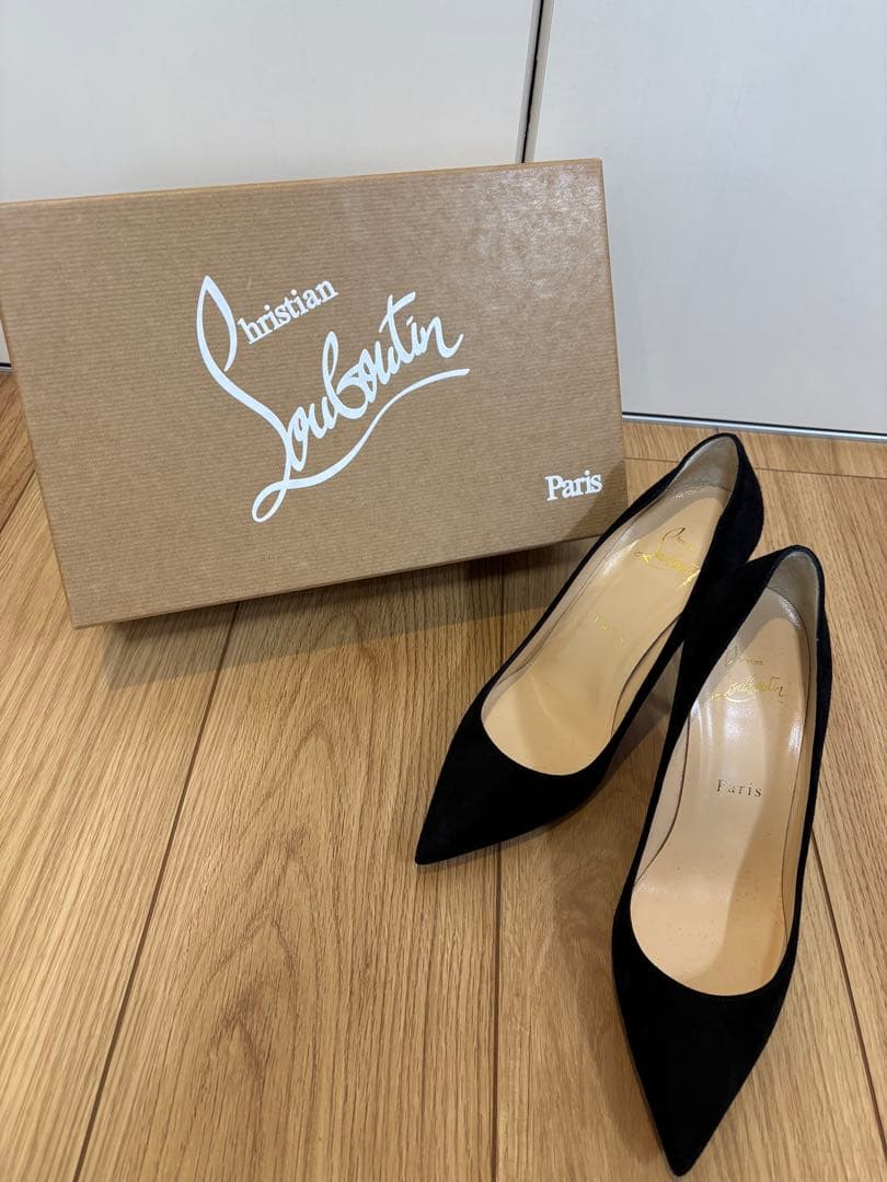 やおや　Christian Louboutin ハイヒール