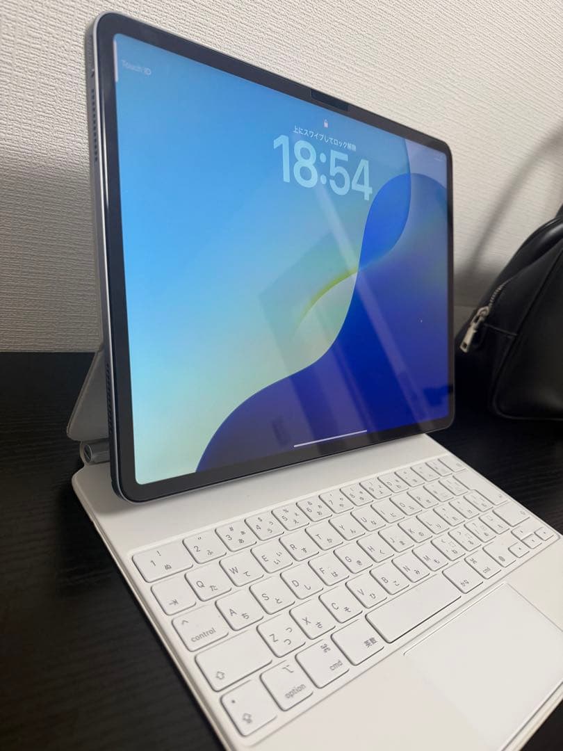 iPad Air M2 13/128GB｜バッテリー100%｜キーボードセット