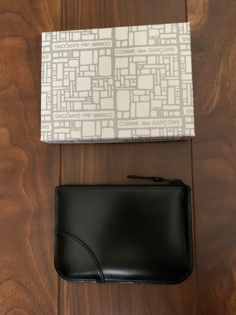 ☆新品未使用／期間限定セール☆ コムデギャルソン　ウォレット