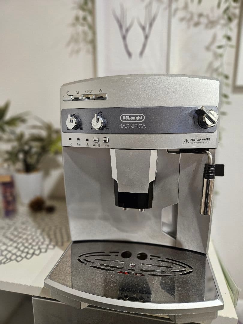 k*.様 【動作確認済み】delonghi　デロンギ　マグニフィカ　全自動　エス