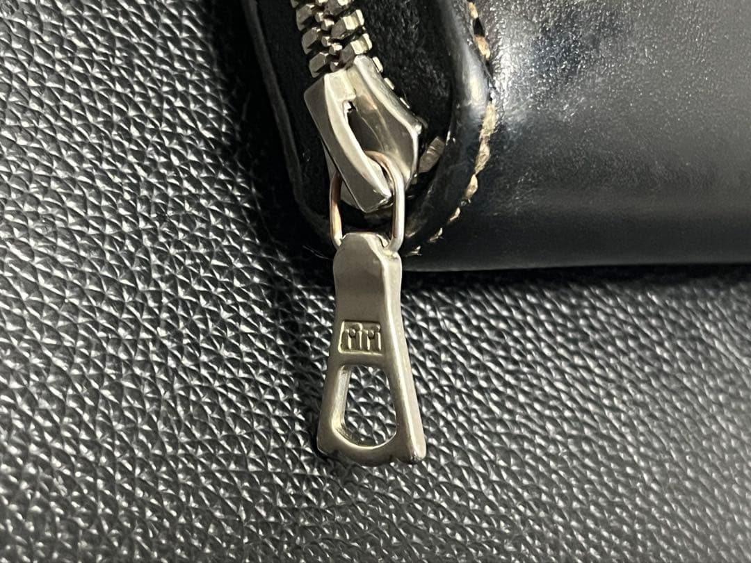 ワイルドスワンズ　kf-001 ラウンドファスナー　長財布