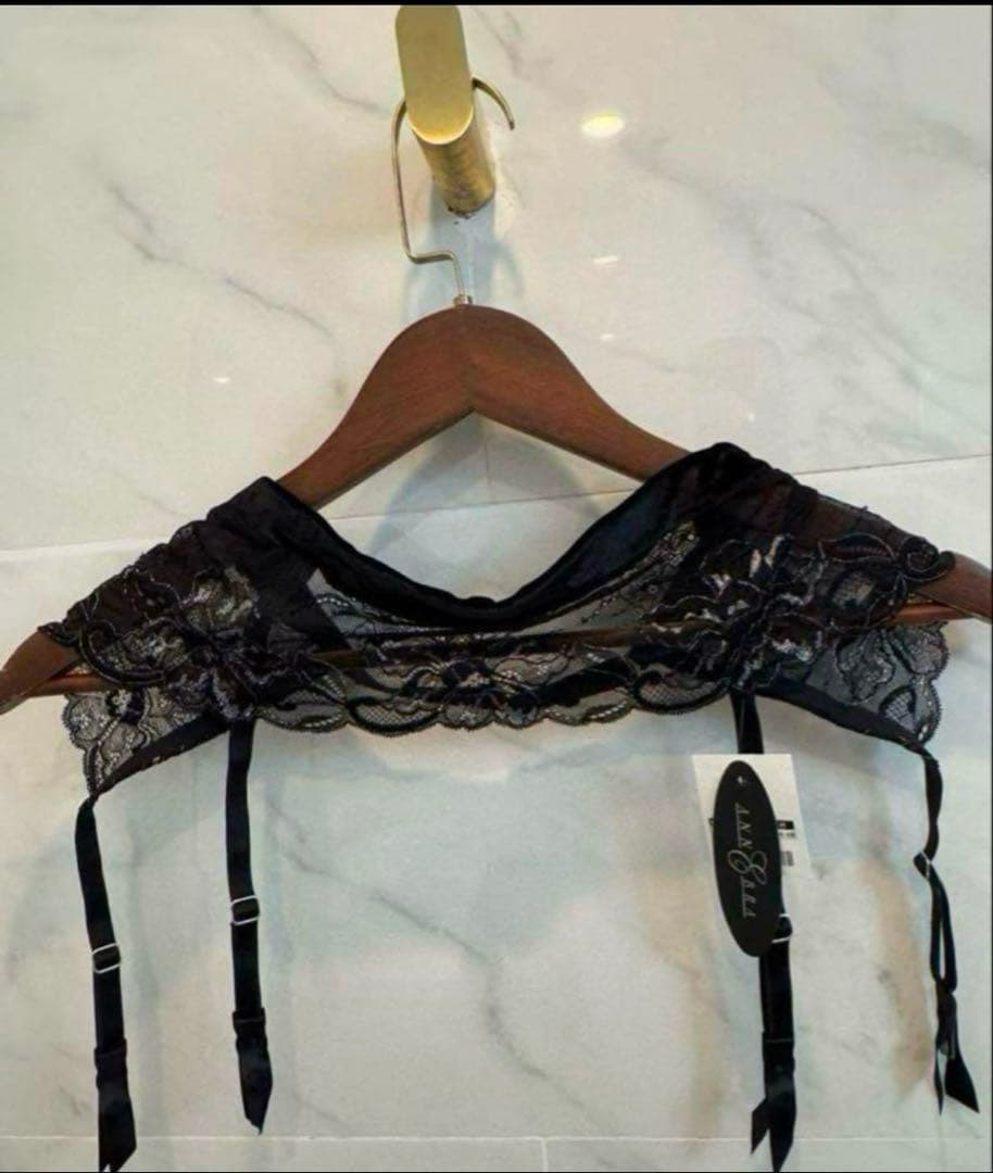 仮専用【モデル掲載 ④点ベロア×上品レース】75E annebra アンブラ