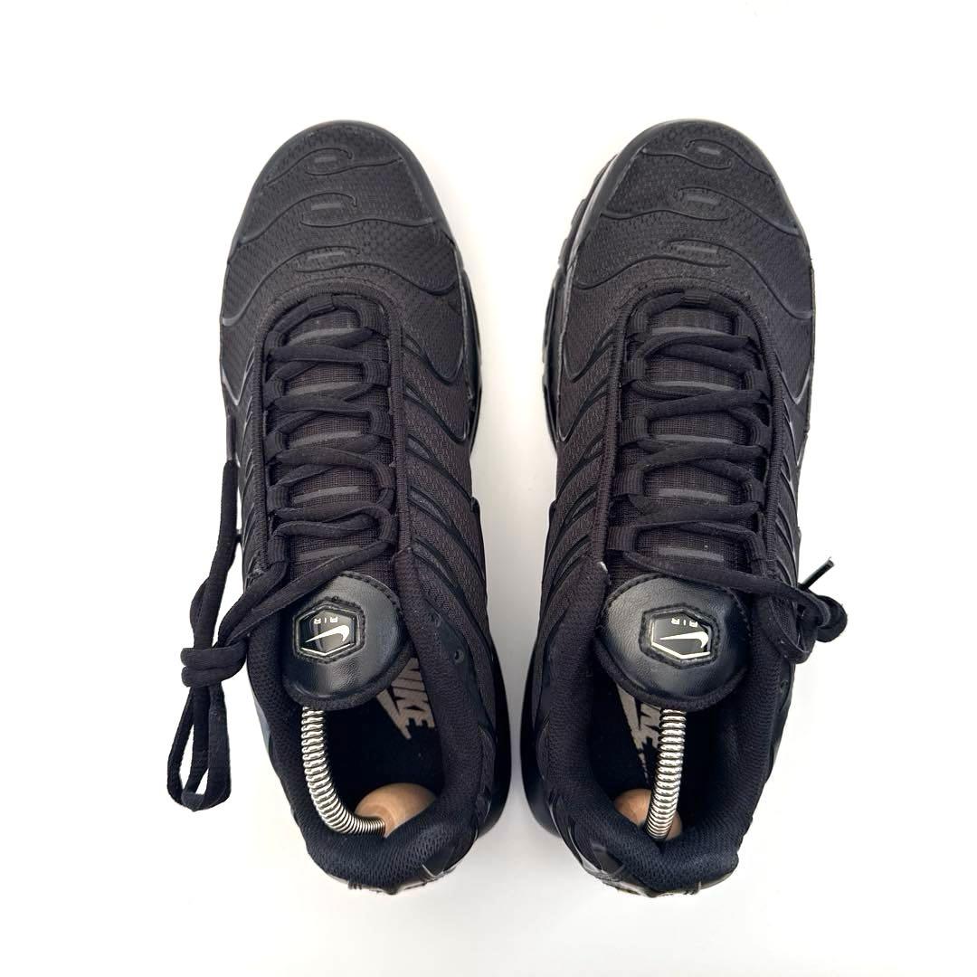 ナイキ　エアマックスプラス　トリプルブラック NIKE AIR MAX 26㎝
