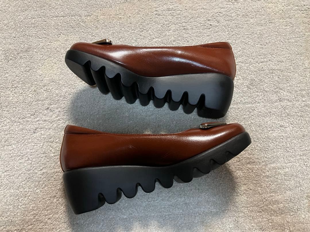 ヒルズアベニュー　クインシー　23センチ