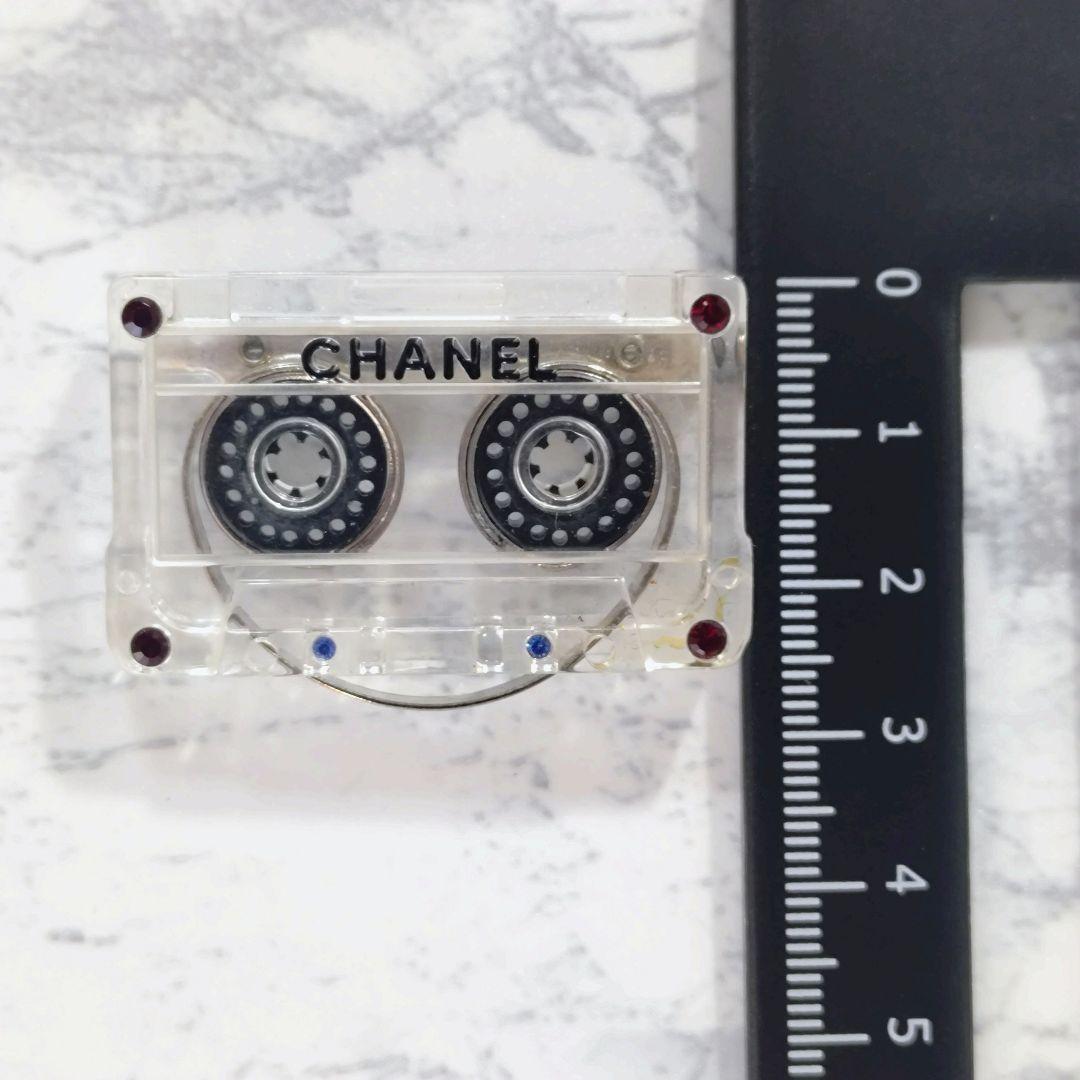 訳あり　CHANEL　ブローチ　カセットテープ