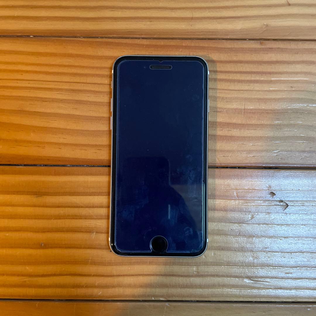 スマートフォン本体 iPhone se2 64GB