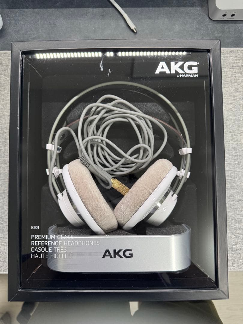 AKG アーカーゲー K701-Y3