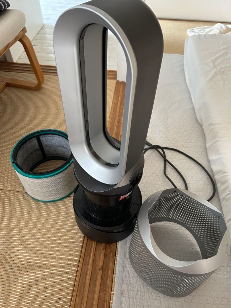 ダイソン空気清浄機能付ファンヒーター Pure Hot＋Cool HP00IS