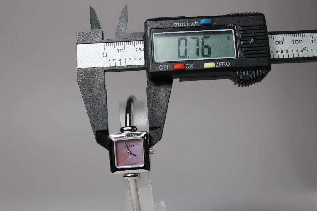 稼働 GUCCI グッチ 1900L ピンクシェル スイス製 レディース 腕時計