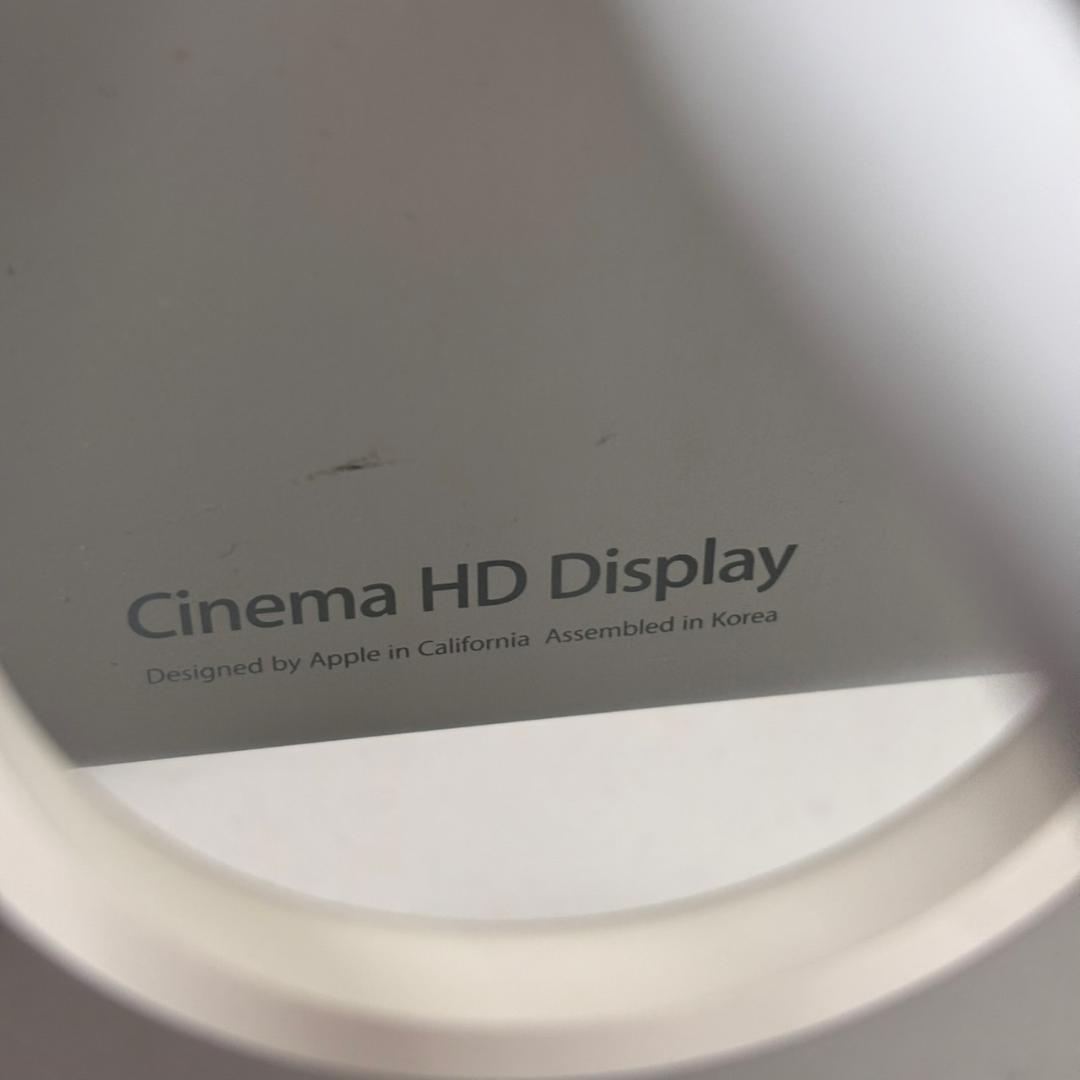 Apple CINEMA HD DISPLAY　A1083　ディスプレイ　③