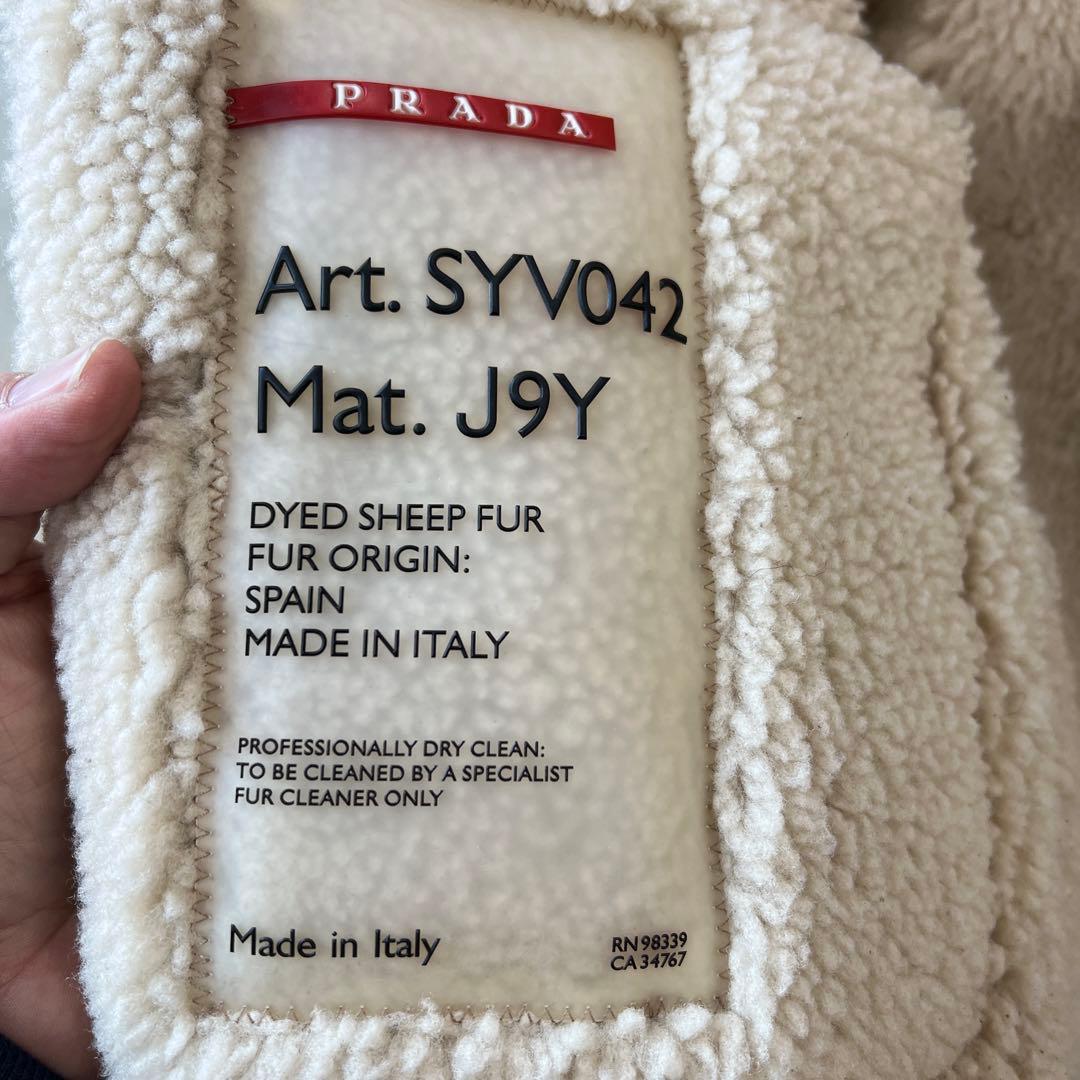 チ*ン様 丸の内店購入PRADA最高級ムートンライダース46サイズ
