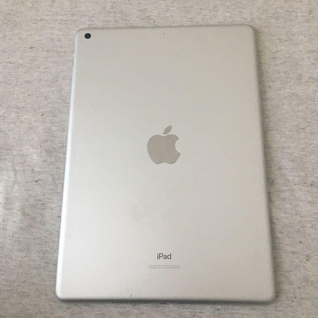 【ジャンク】iPad 第7世代　 画面ひび割れあり