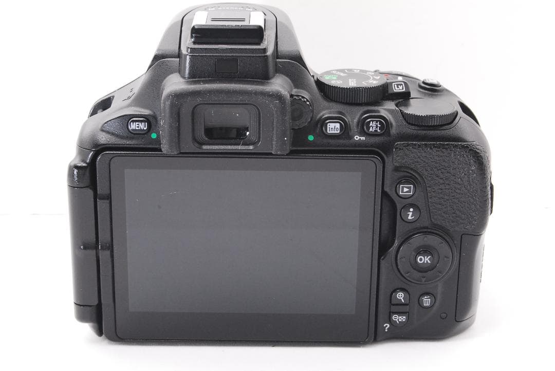 ✨ Nikon D5600 デジタル一眼レフカメラ ニコン