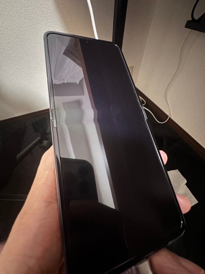 Motorola razr 50d 本体