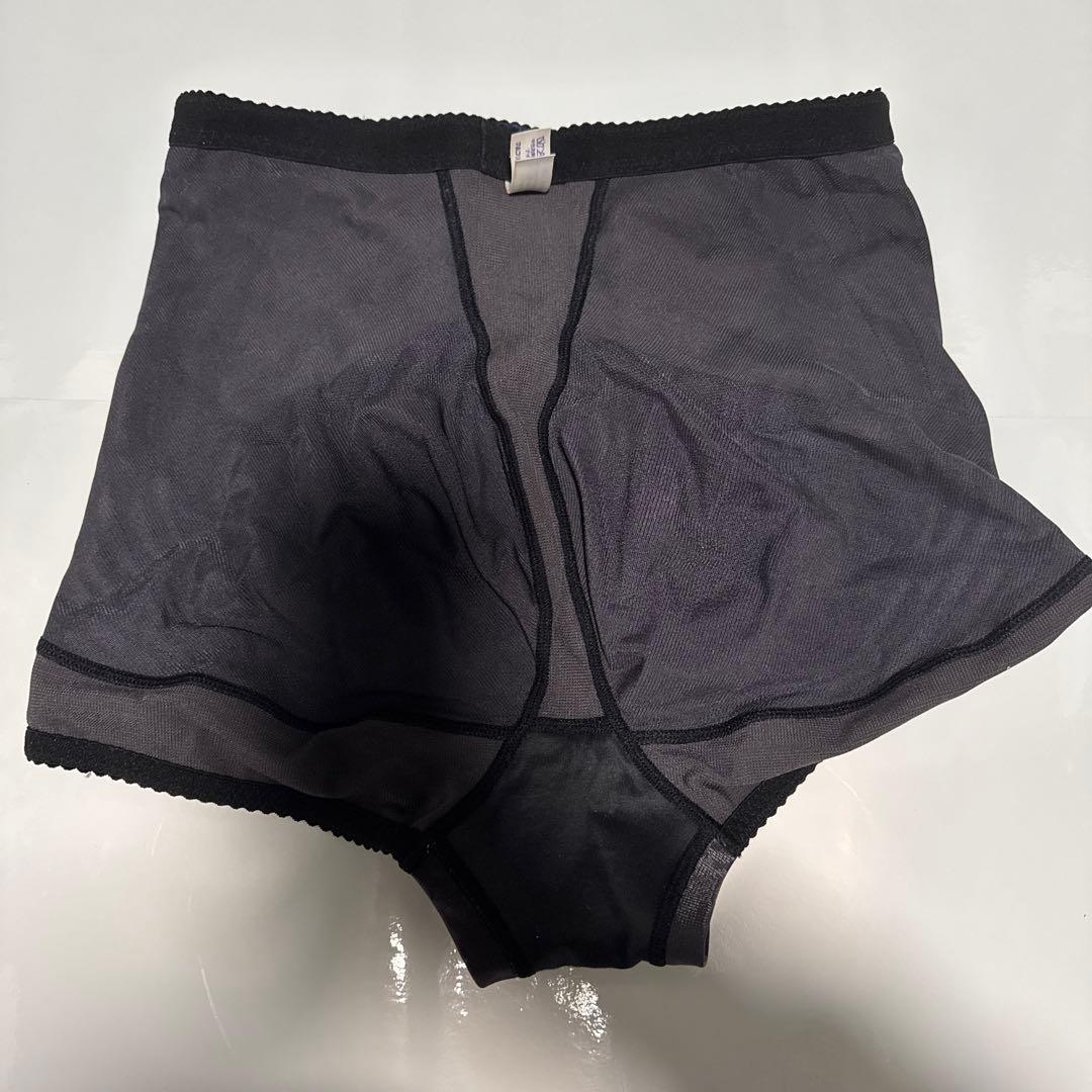 MARUKOカーヴィシャスカレスガードル・ショートガードルL-70