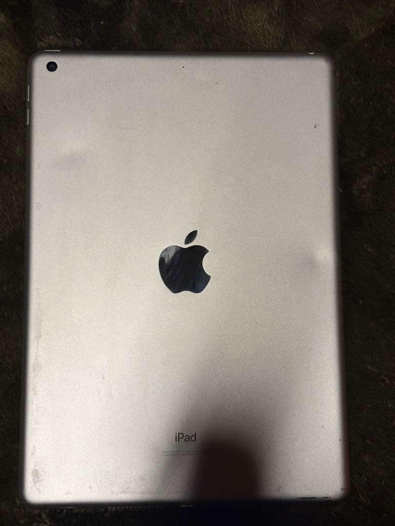 Apple iPad (第9世代) シルバー