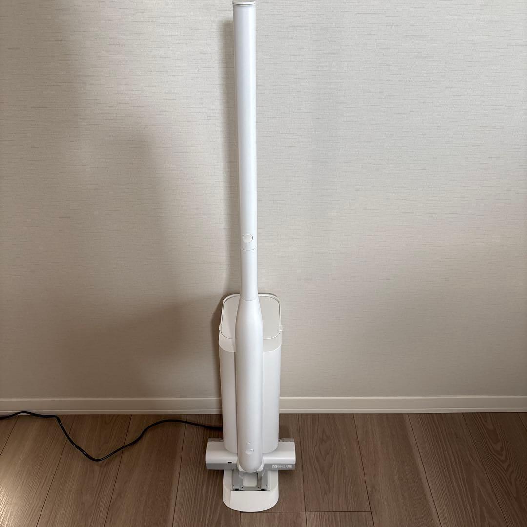 Panasonic MC-NS10K コードレス掃除機 2022年製