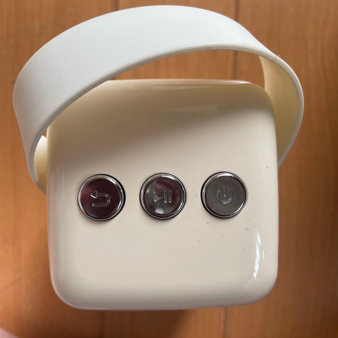 AVAIBO MINI PROJECTOR 本体