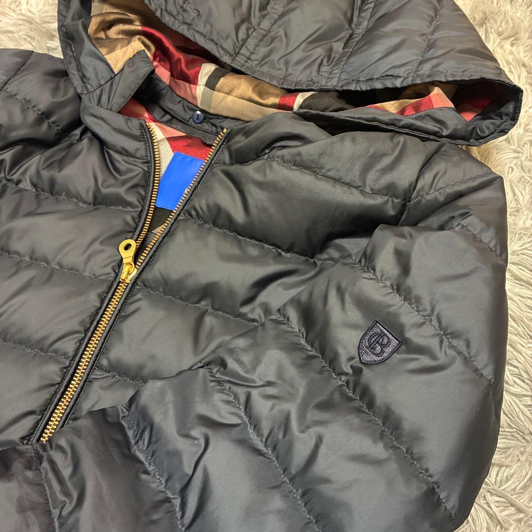 美品 ブルーレーベルクレストブリッジダウンジャケット ネイビー フード取り外し可