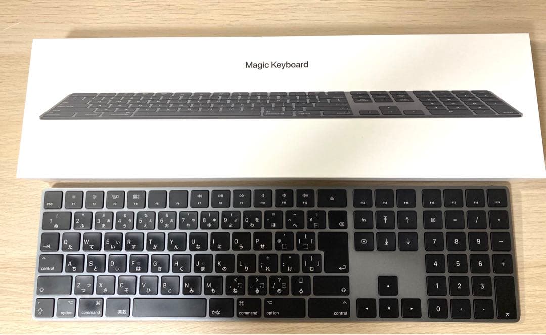 APPLE MAGIC KEYBOARD(テンキーツキ-JIS) スペースグレイ
