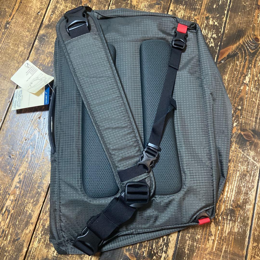 新品 montbell メッセンジャーバッグ M ダークグレー モンベル