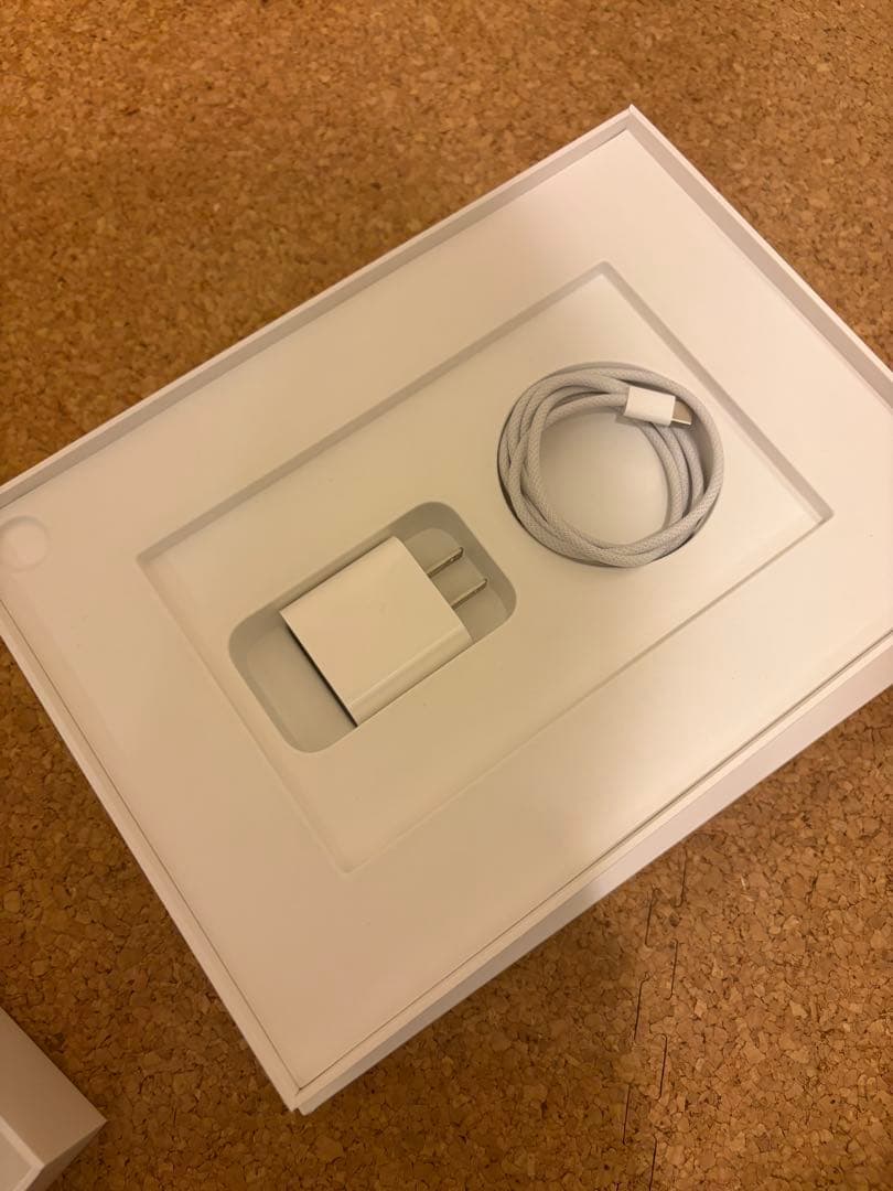 美品箱付きiPad512GB スペースグレー + Smart Keyboard