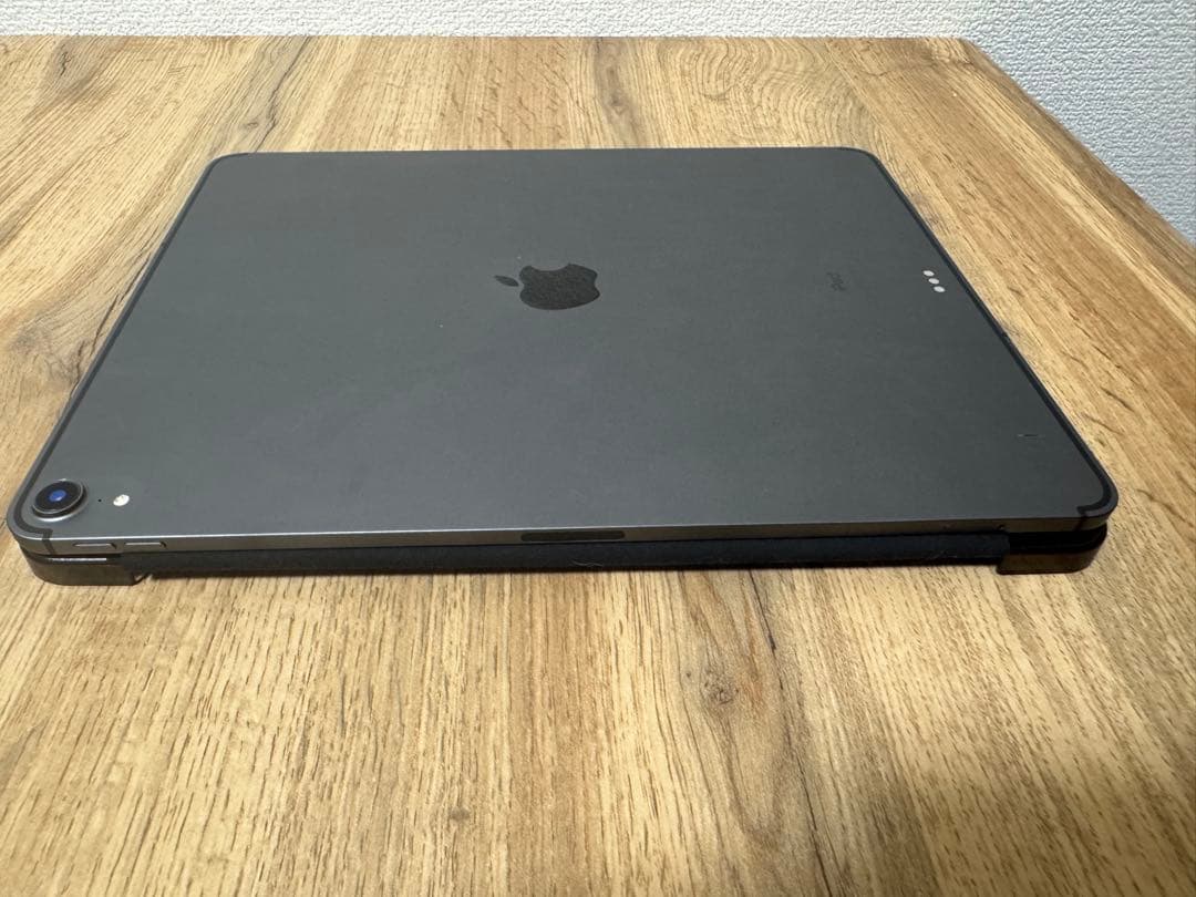 iPad Pro 12.9インチ 第3世代 セルラーモデル　256GB