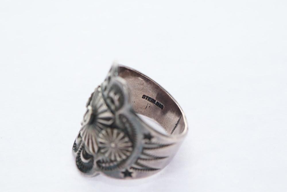 ◆インディアンジュエリー デルバート・ゴードン作 リング約25号　09408