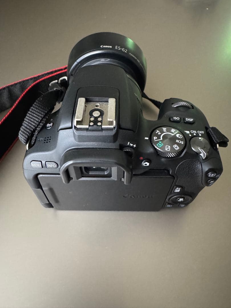 Canon デジタル一眼レフカメラセット KissX9 単焦点レンズ