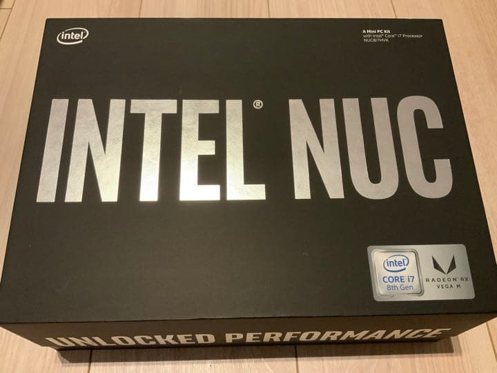 Windowsデスクトップ NUC8i7HVK Core i7-8809G DDR32GB SSD4TB