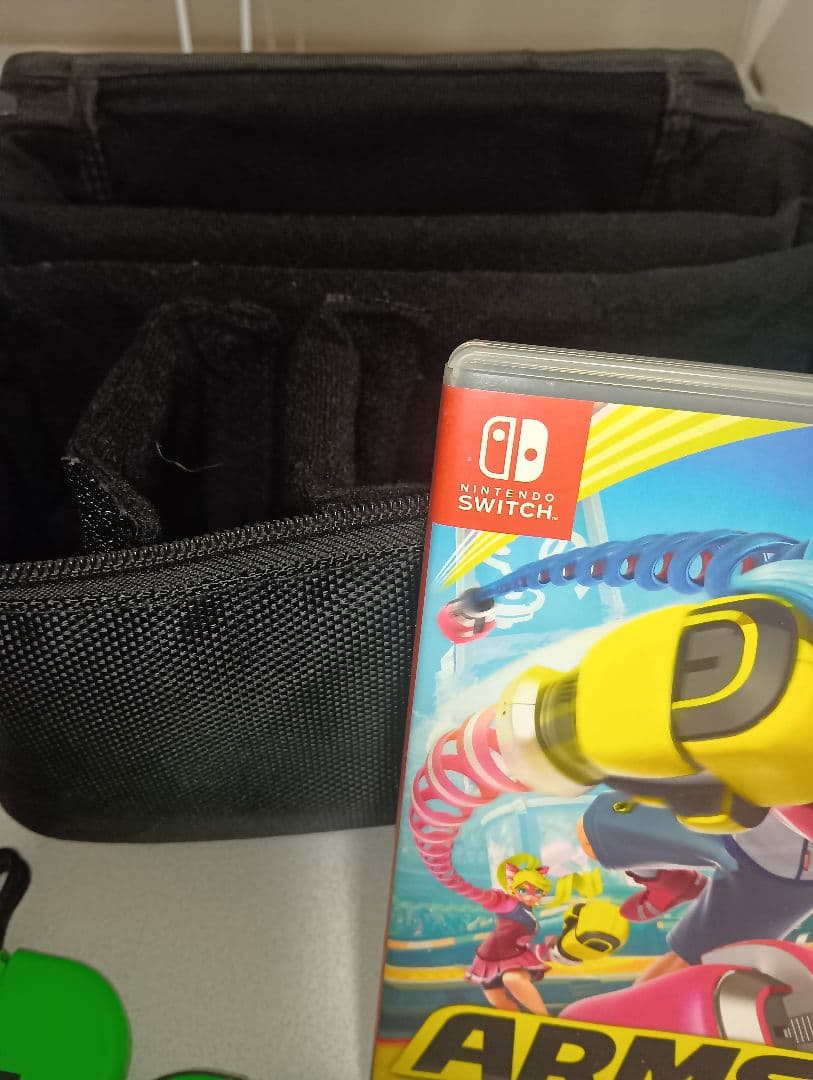 Nintendo Switch 本体 + ARMS ゲームソフト