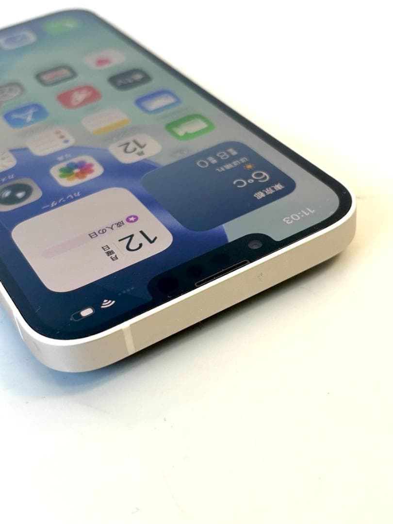 Apple iPhone 13 128GB　バッテリー87％　状態良品です。