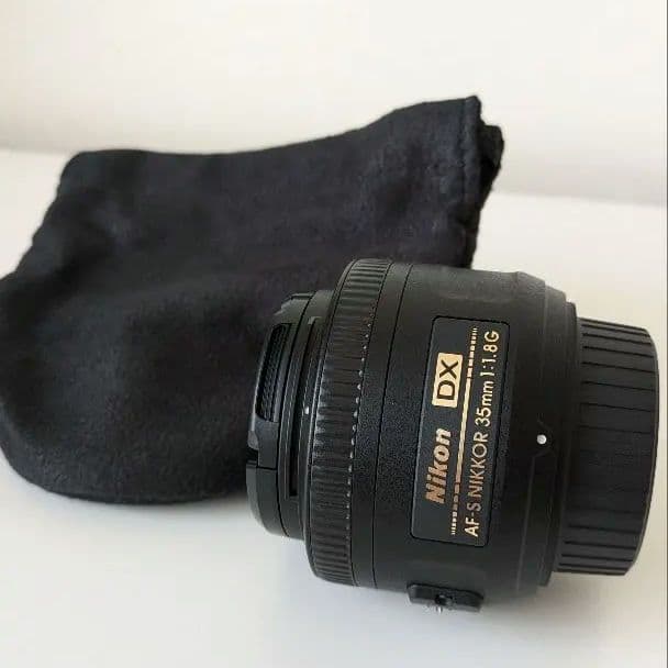 Nikon AF-S DX 35mm f/1.8G レンズ