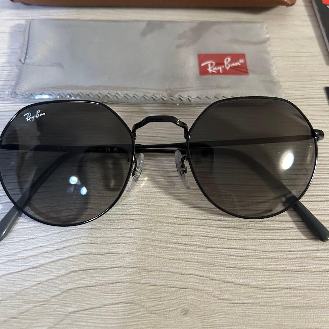 Ray-Ban グレー サングラス