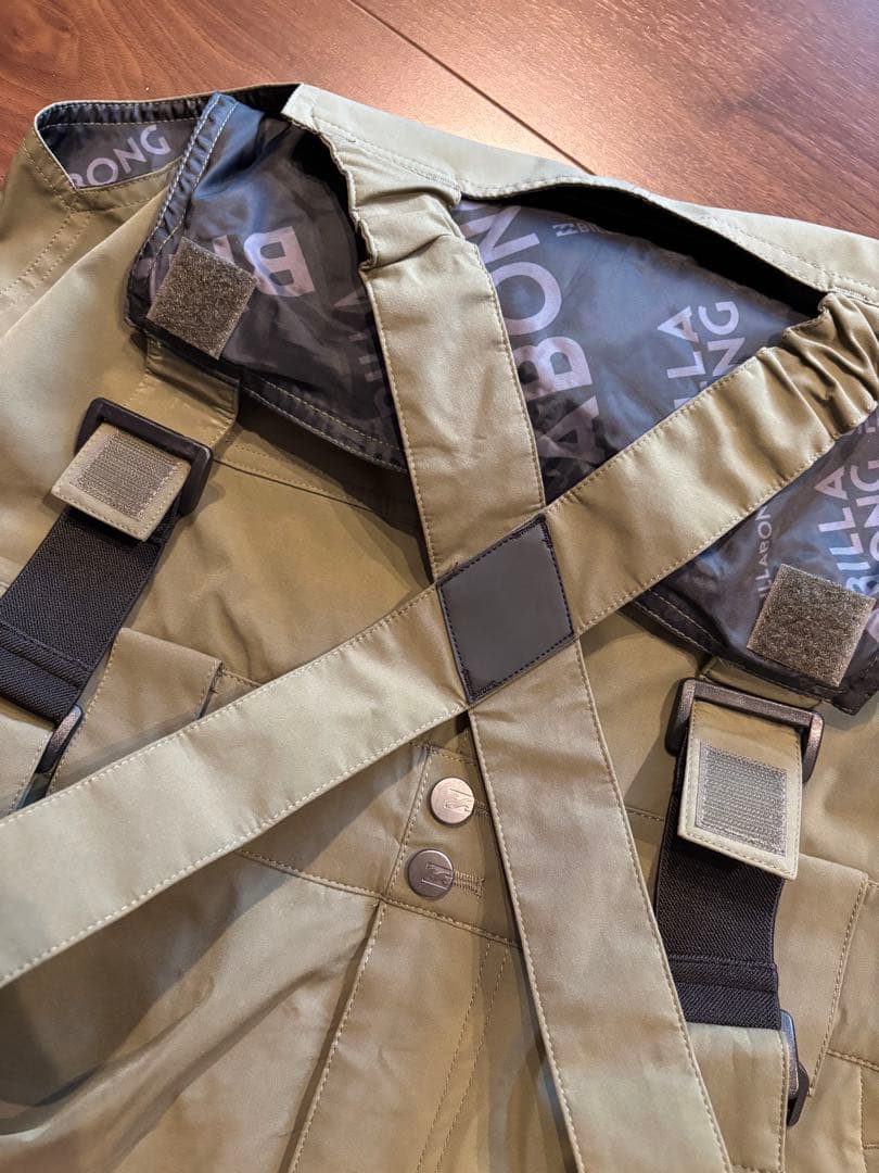 BILLABONG ビブパンツ