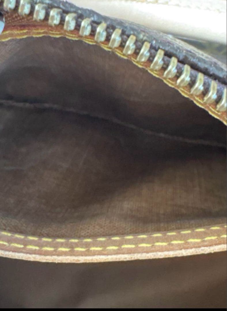 LOUIS VUITTON ルイ・ヴィトン　スピーディ 30 モノグラム