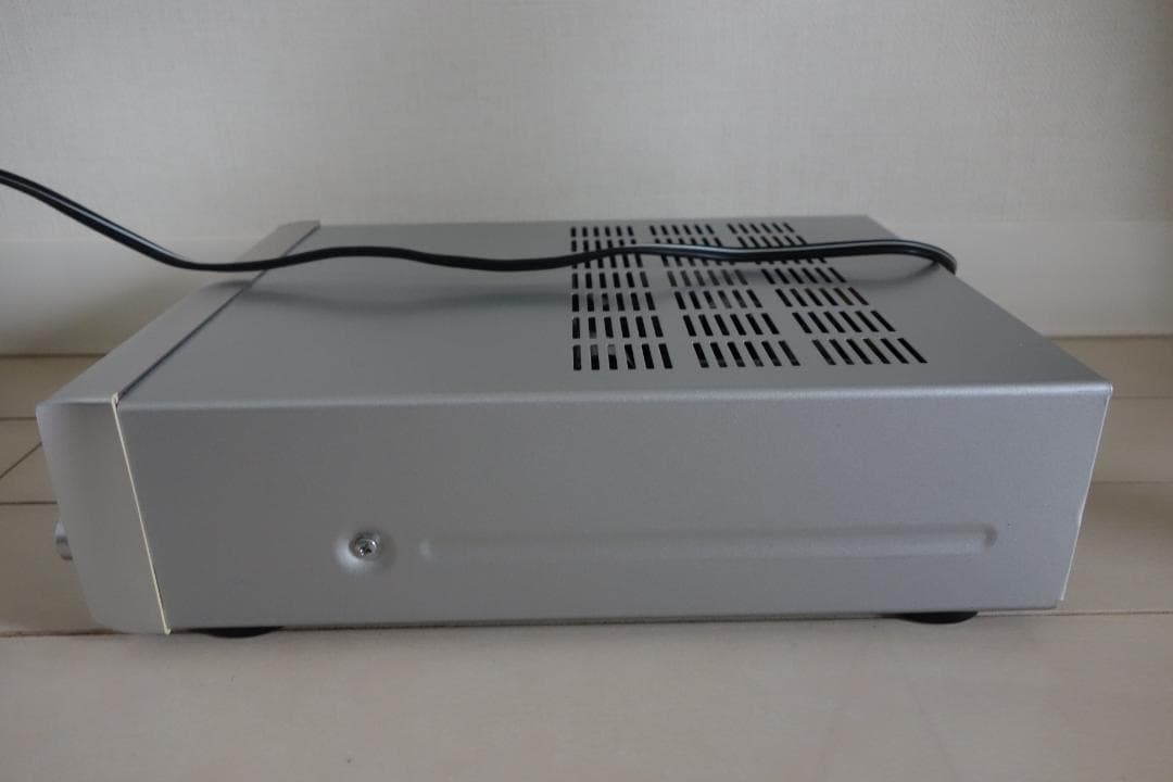 電源入りました Hi-MD/MDLP MDデッキ MD-105FX ONKYO