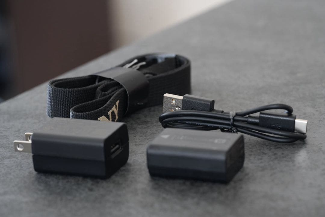 SONY ZV-E10L パワーズームレンズキット ブラック